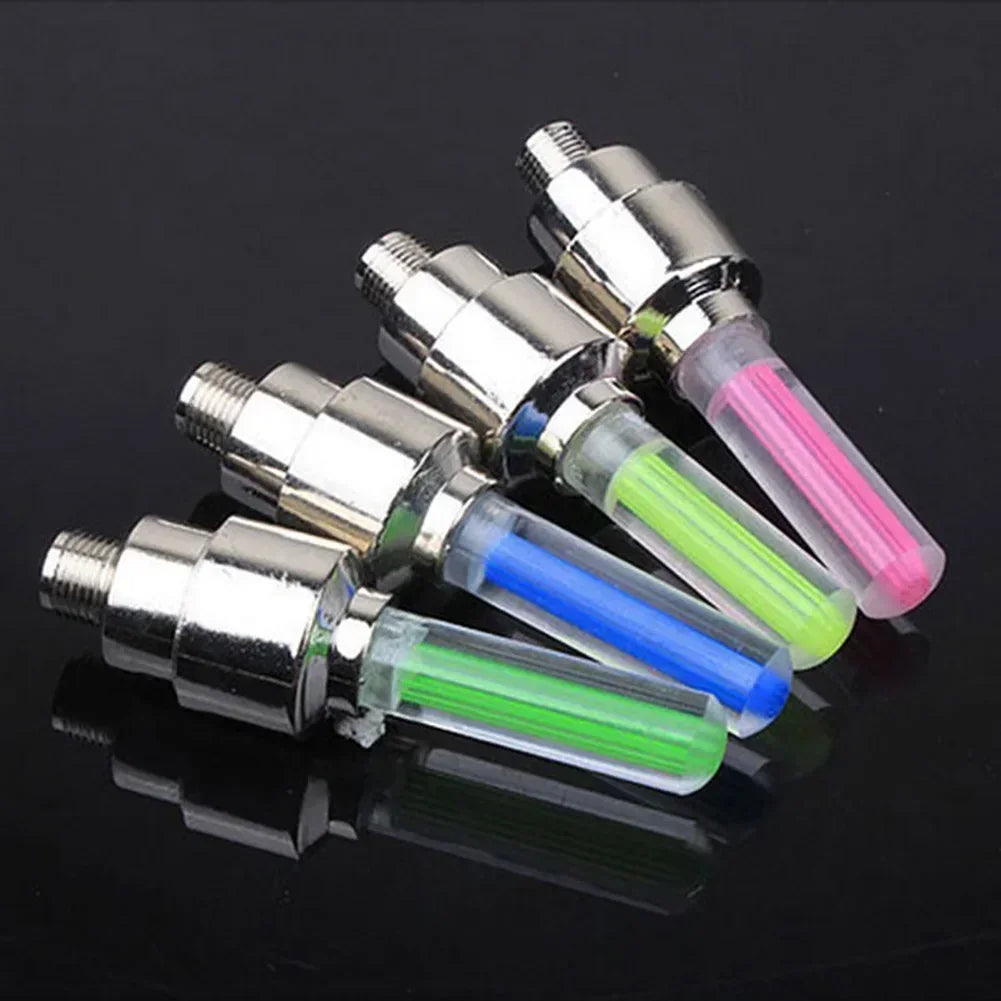 Luces LED con Sensor de movimiento para bicicleta, 2 uds., con baterías para carretera, MTB, bicicleta de montaña, tapa de válvula de neumático, accesorios para bicicleta